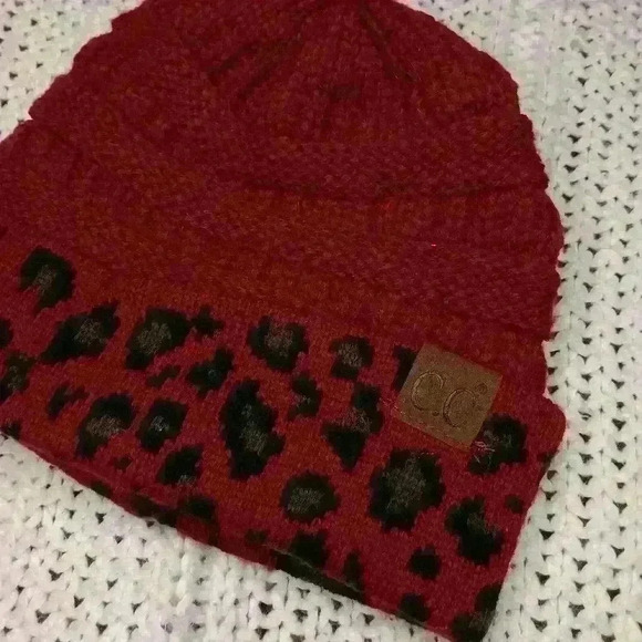C.C cheetah print beanie - Picture 1 of 3